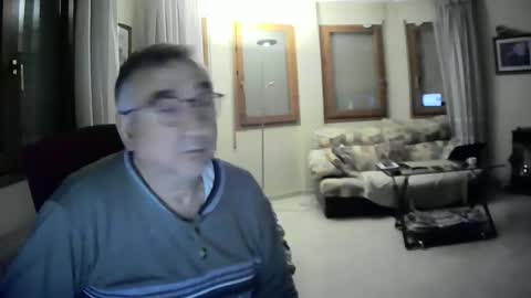 Snapshot of antonio2605 chatting on January 16, 2025, 11:27 pm Antonio online show from January 16, 2025, 11:27 pm