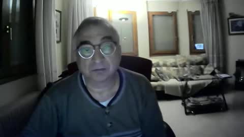 Snapshot of antonio2605 chatting on January 19, 2025, 4:54 am Antonio online show from January 19, 2025, 4:54 am