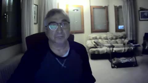 Snapshot of antonio2605 chatting on February 11, 2025, 9:14 pm Antonio online show from February 11, 2025, 9:14 pm