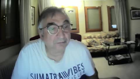 Snapshot of antonio2605 chatting on March 11, 2025, 1:26 am Antonio online show from March 11, 2025, 1:26 am