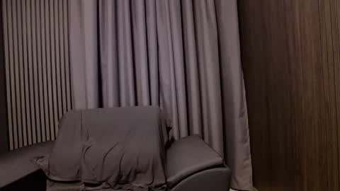 HI My name is Antonio online show from October 18, 2025, 7:03 pm