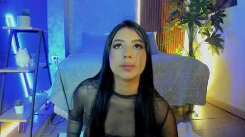 Antonella online show from February 25, 2026, 5:06 am