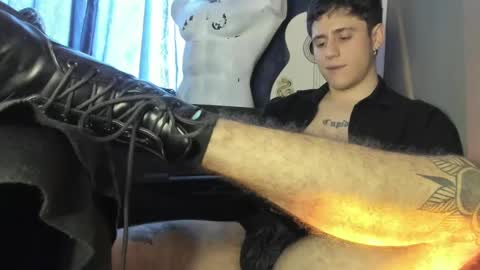 Snapshot of antonnello_ chatting on September 12, 2025, 5:46 pm antonnello_ online show from September 12, 2025, 5:46 pm