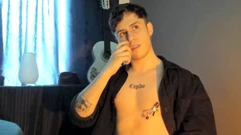 Snapshot of antonnello_ chatting on October 21, 2025, 3:02 pm antonnello_ online show from October 21, 2025, 3:02 pm