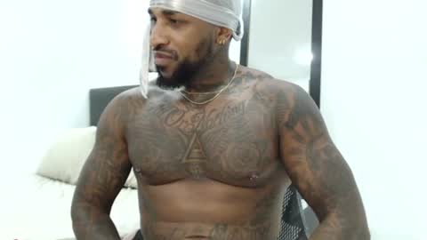 Snapshot of antwanblack11 chatting on February 28, 2025, 2:53 am antwanblack11 online show from February 28, 2025, 2:53 am