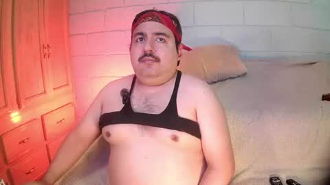 Snapshot of anuarfox chatting on July 2, 2026, 7:25 am AnuarFox online show from July 2, 2026, 7:25 am