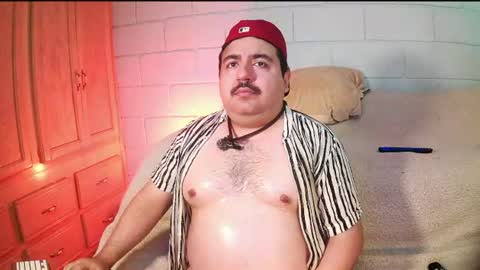 Snapshot of anuarfox chatting on August 1, 2026, 1:16 am AnuarFox online show from August 1, 2026, 1:16 am