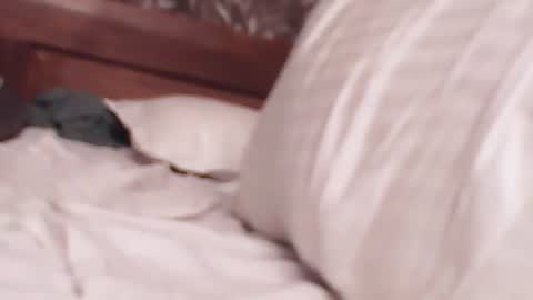 anupam373 online show from October 11, 2025, 12:43 am