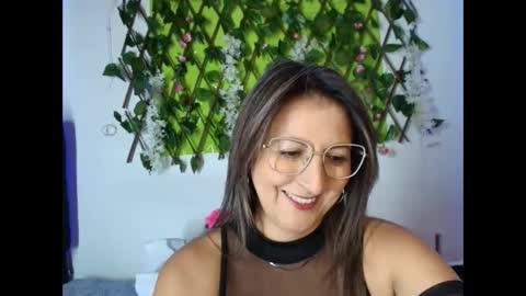 any mour online show from October 14, 2025, 6:20 pm