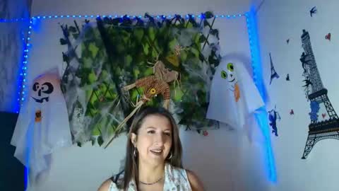 any mour online show from October 28, 2025, 5:04 pm