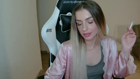 Anya online show from May 26, 2026, 6:48 pm