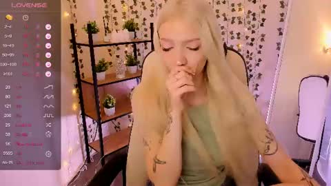 Anya online show from June 17, 2026, 2:14 am
