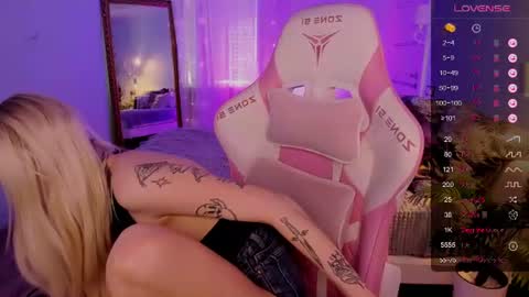 Anya online show from June 18, 2026, 5:08 am
