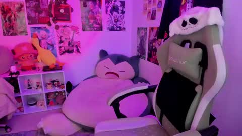 Any online show from July 24, 2026, 4:32 am