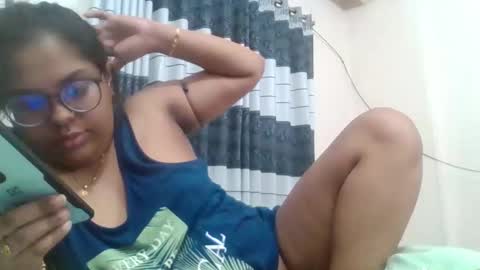 anydanyg online show from October 31, 2025, 10:11 pm