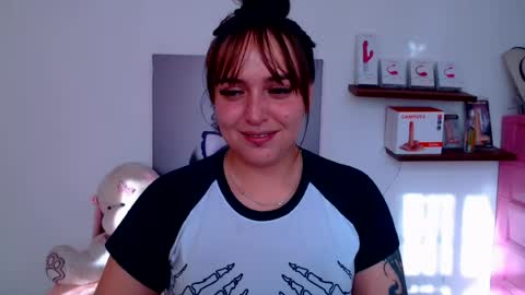 Snapshot of anyela_bubble19 chatting on July 14, 2026, 9:31 pm Anyela online show from July 14, 2026, 9:31 pm