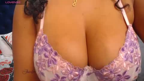 Anyela  online show from June 25, 2026, 2:32 pm