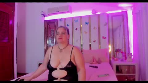 Snapshot of anyelamature chatting on June 15, 2026, 3:31 am Anyela online show from June 15, 2026, 3:31 am