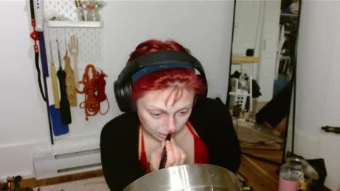 Snapshot of anyelsewhere chatting on March 12, 2026, 12:06 am Lila online show from March 12, 2026, 12:06 am