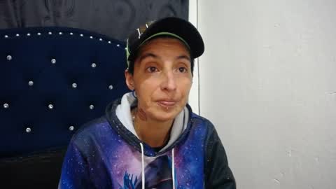 anyu online show from January 4, 2025, 4:55 am