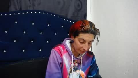 anyu online show from January 8, 2025, 2:25 am