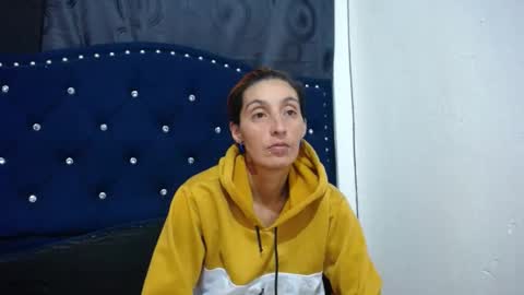 anyu online show from January 10, 2025, 9:02 am