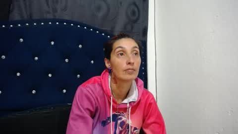 anyu online show from January 12, 2025, 5:13 am