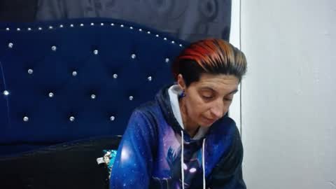 anyu online show from January 17, 2025, 5:00 am