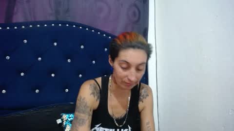 anyu online show from January 17, 2025, 6:02 pm