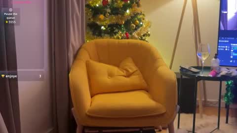 ap_couple online show from November 29, 2025, 2:25 am