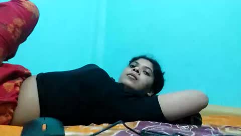 Snapshot of apa142817 chatting on May 11, 2026, 2:45 pm Aparalux online show from May 11, 2026, 2:45 pm