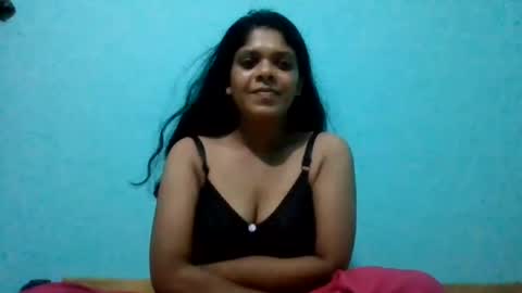Snapshot of apa142817 chatting on June 29, 2026, 12:49 pm Aparalux online show from June 29, 2026, 12:49 pm