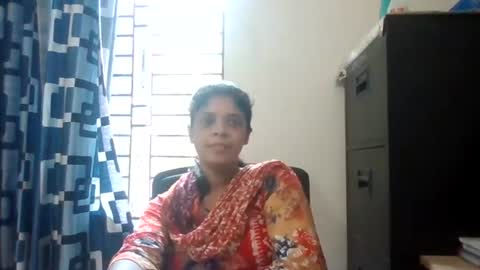 Snapshot of apa142817 chatting on July 29, 2026, 7:28 am Aparalux online show from July 29, 2026, 7:28 am