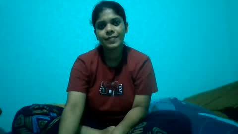 Snapshot of apa142817 chatting on August 3, 2026, 4:44 pm Aparalux online show from August 3, 2026, 4:44 pm