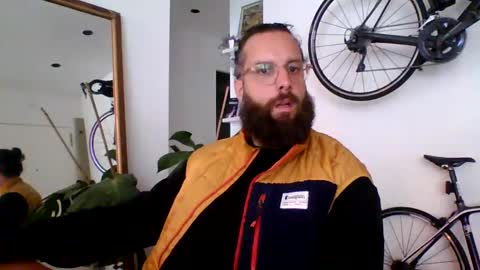 apc_3 online show from March 12, 2025, 9:23 am