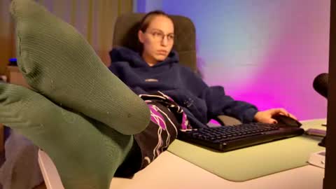 APHEX QUEEN online show from July 29, 2026, 9:07 am