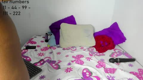 Tati  Colombian online show from June 18, 2026, 4:22 pm