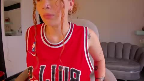aphrodite online show from July 23, 2026, 10:40 pm