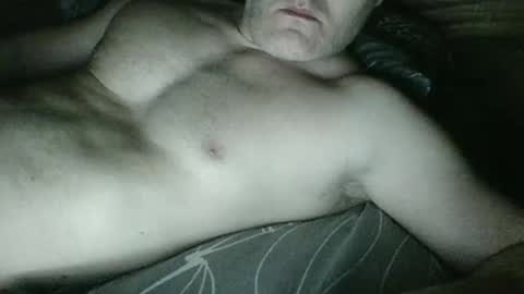 Snapshot of apluslickin chatting on December 13, 2024, 2:43 am Aplusickin online show from December 13, 2024, 2:43 am