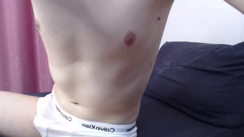 Snapshot of apofis_boy chatting on November 15, 2025, 3:19 pm Apofis online show from November 15, 2025, 3:19 pm