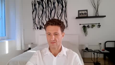 Snapshot of apollobest77 chatting on December 21, 2024, 2:15 pm apollobest77 online show from December 21, 2024, 2:15 pm