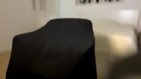 Snapshot of apollobest77 chatting on January 19, 2025, 7:58 pm apollobest77 online show from January 19, 2025, 7:58 pm