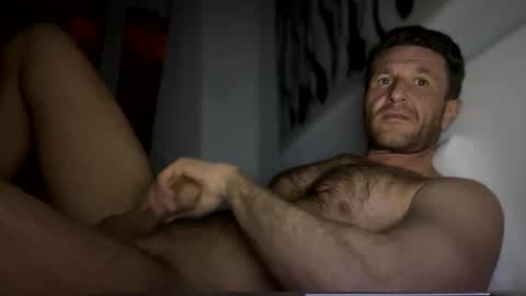 Snapshot of apollobest77 chatting on February 22, 2025, 12:05 am apollobest77 online show from February 22, 2025, 12:05 am