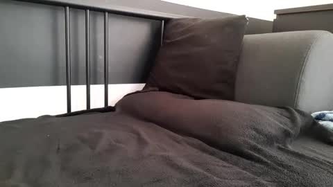 Snapshot of apollobest77 chatting on November 6, 2025, 2:40 pm apollobest77 online show from November 6, 2025, 2:40 pm