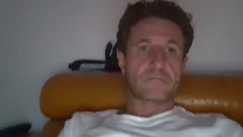 Snapshot of apollobest77 chatting on November 20, 2025, 3:34 pm apollobest77 online show from November 20, 2025, 3:34 pm