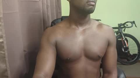 Snapshot of apollodarkmn chatting on April 9, 2026, 12:43 am apollodarkmn online show from April 9, 2026, 12:43 am
