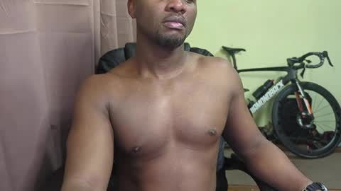 Snapshot of apollodarkmn chatting on April 10, 2026, 12:38 am apollodarkmn online show from April 10, 2026, 12:38 am