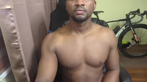 Snapshot of apollodarkmn chatting on April 21, 2026, 7:47 am apollodarkmn online show from April 21, 2026, 7:47 am