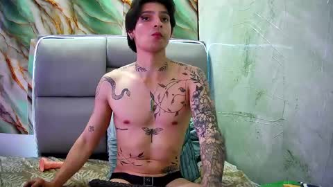 Apolo online show from February 5, 2025, 7:53 pm