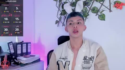 Apolo online show from April 17, 2026, 4:10 pm